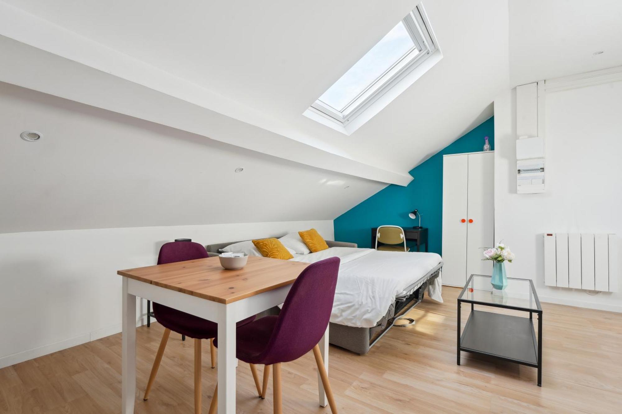 Budget Appart Avec Parking Au Centre-Ville Charleville-Mézières 外观 照片